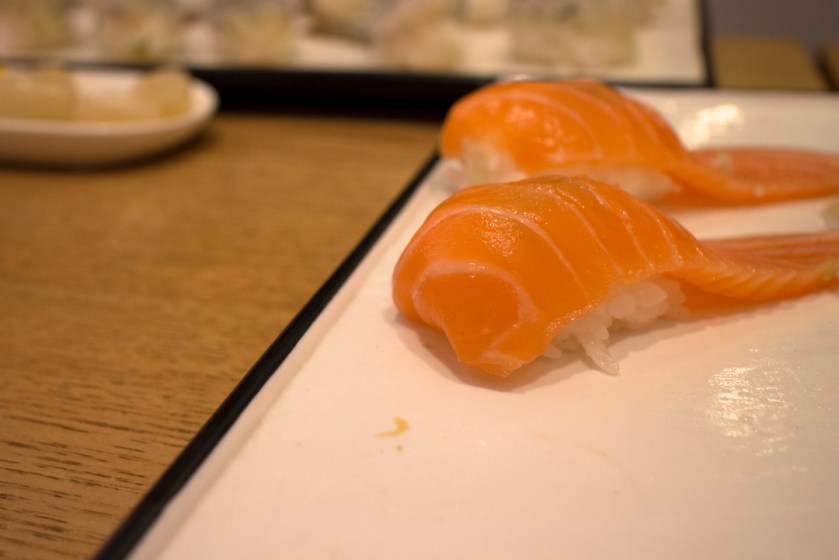 별스시 Star Sushi Salmon 연어 normal cut